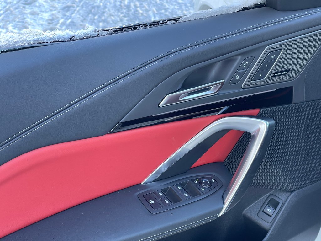 2026 BMW X1 M35i xDrive in Terrebonne, Quebec - 13 - w1024h768px