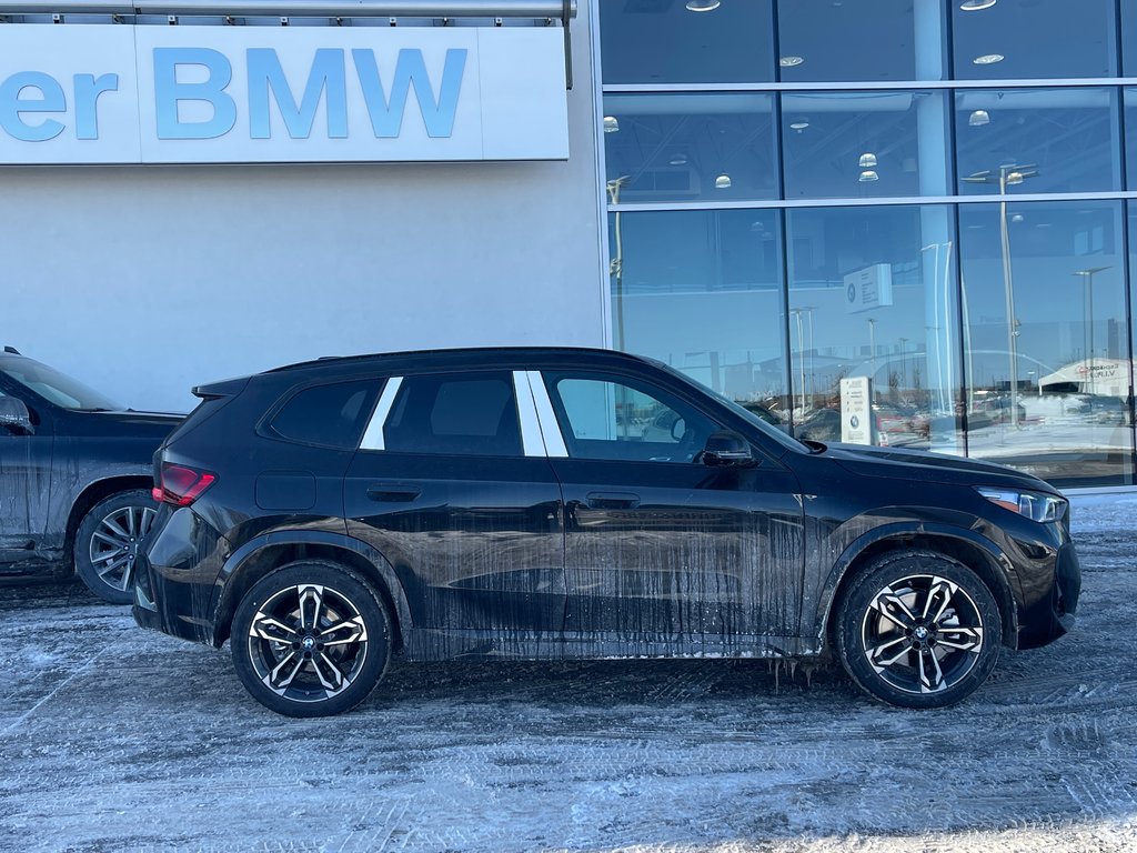 2026 BMW X1 xDrive28i M Sport Edition in Terrebonne, Quebec - 3 - w1024h768px