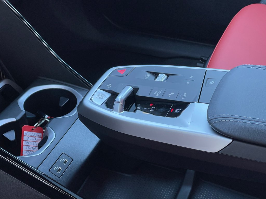 2026 BMW X1 M35i xDrive in Terrebonne, Quebec - 18 - w1024h768px