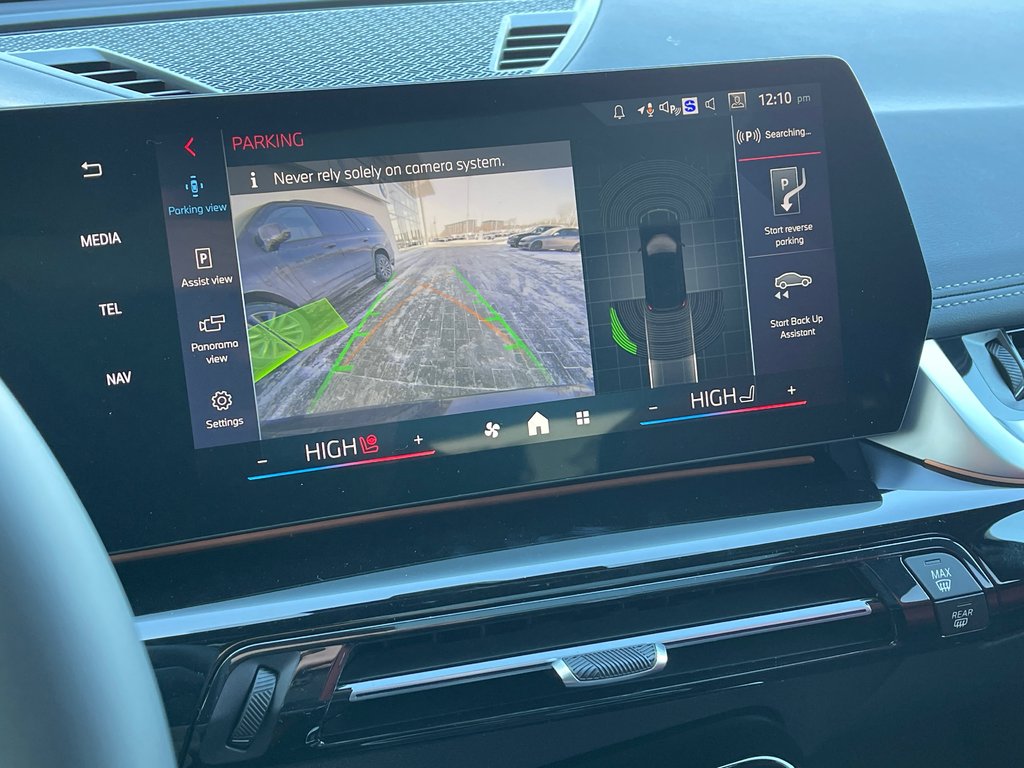 2026 BMW X1 M35i xDrive in Terrebonne, Quebec - 17 - w1024h768px