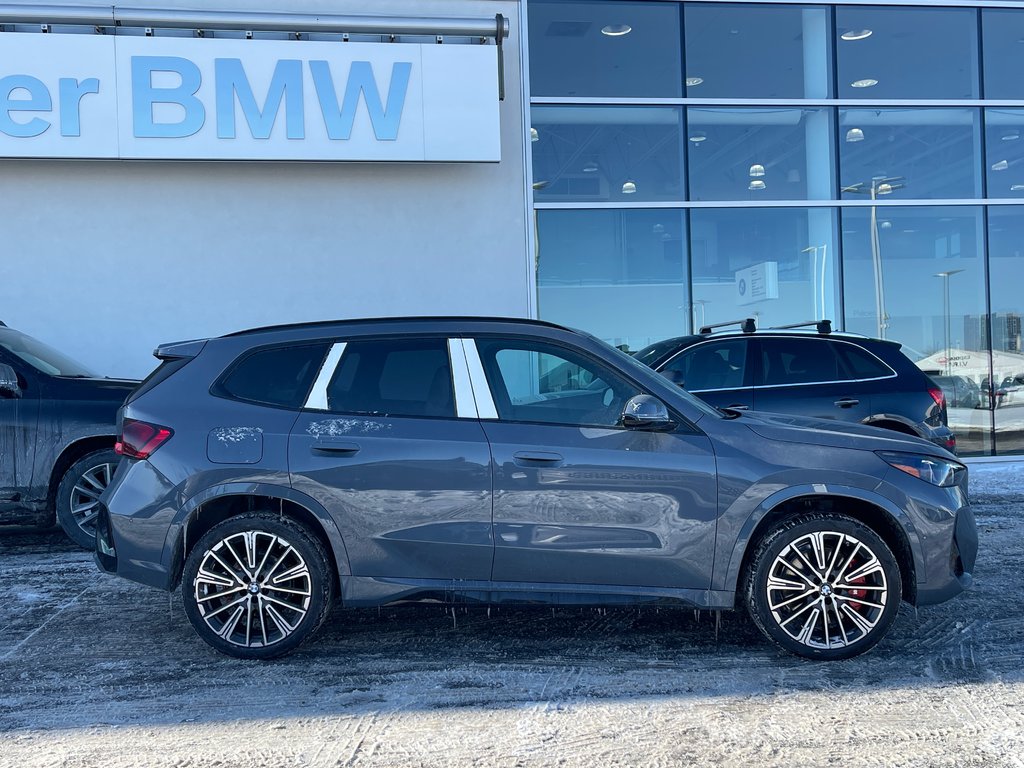 2026 BMW X1 xDrive28i in Terrebonne, Quebec - 3 - w1024h768px