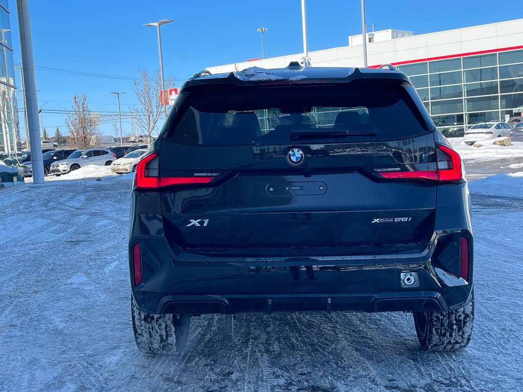 2026 BMW X1 xDrive28i in Terrebonne, Quebec - 5 - w1024h768px
