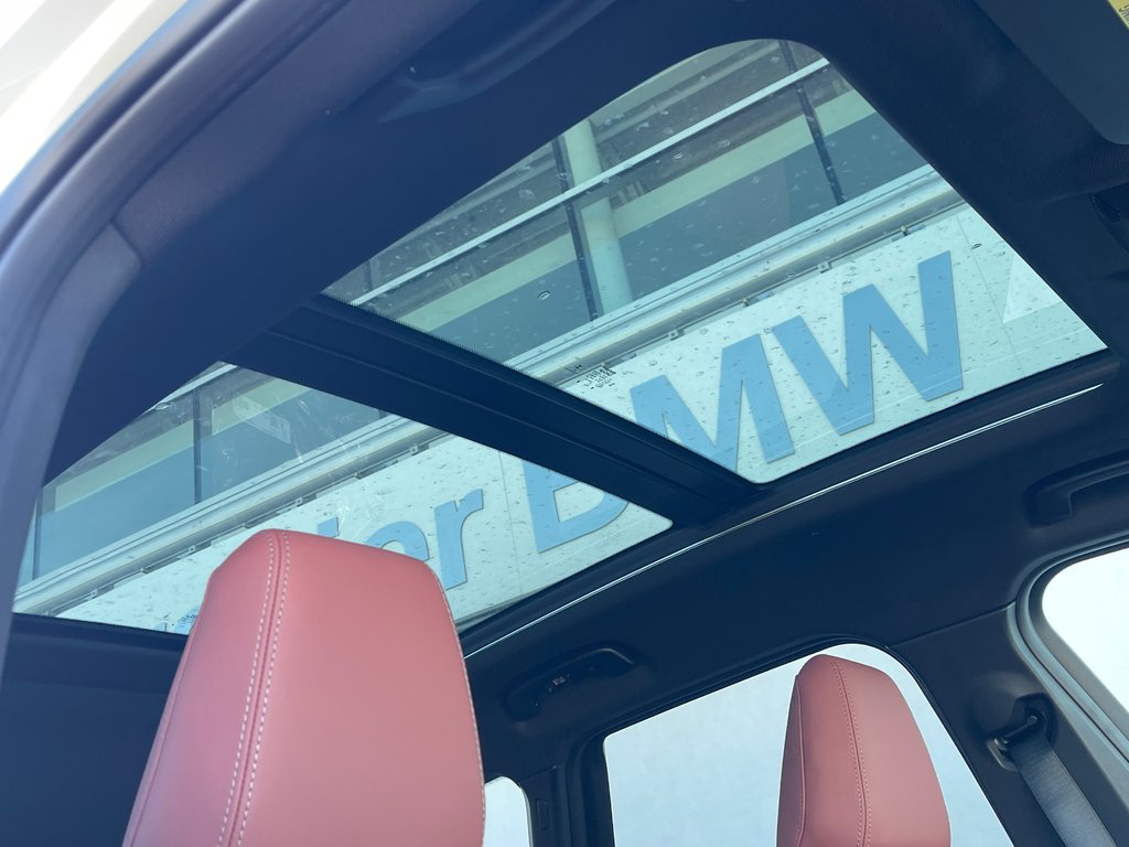 2026 BMW X1 xDrive28i in Terrebonne, Quebec - 8 - w1024h768px