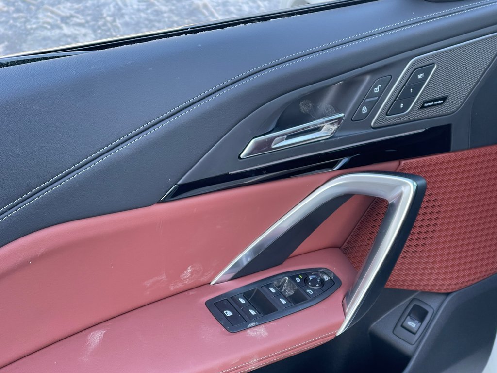 2026 BMW X1 xDrive28i in Terrebonne, Quebec - 13 - w1024h768px