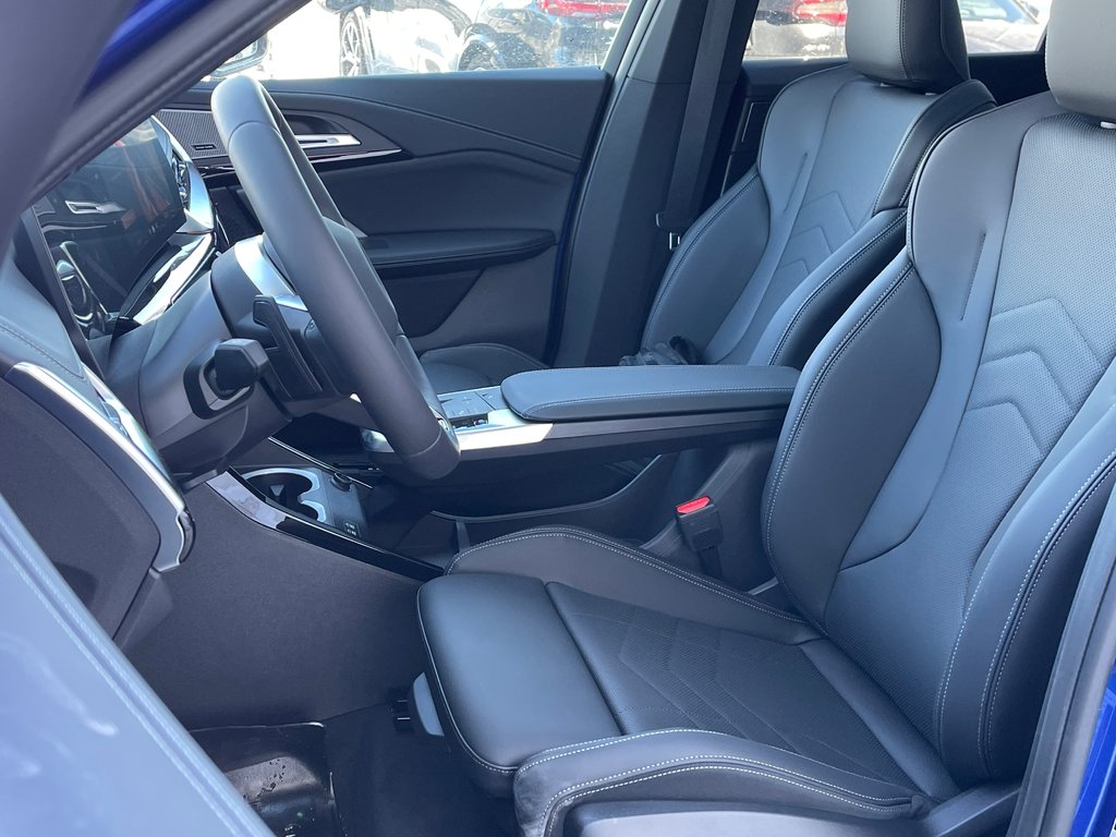 2026 BMW X1 xDrive28i in Terrebonne, Quebec - 10 - w1024h768px