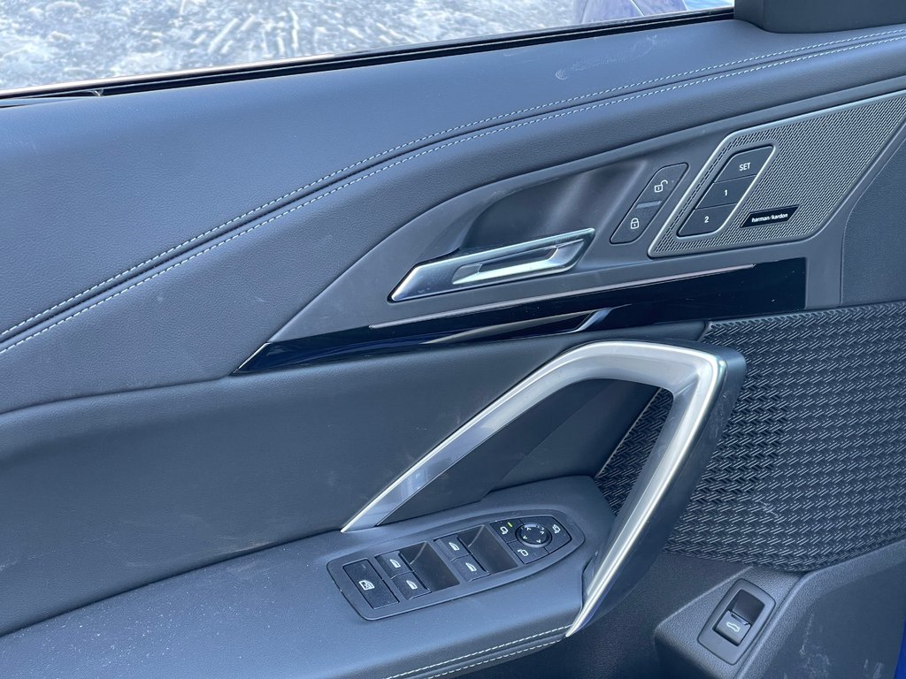 2026 BMW X1 xDrive28i in Terrebonne, Quebec - 13 - w1024h768px