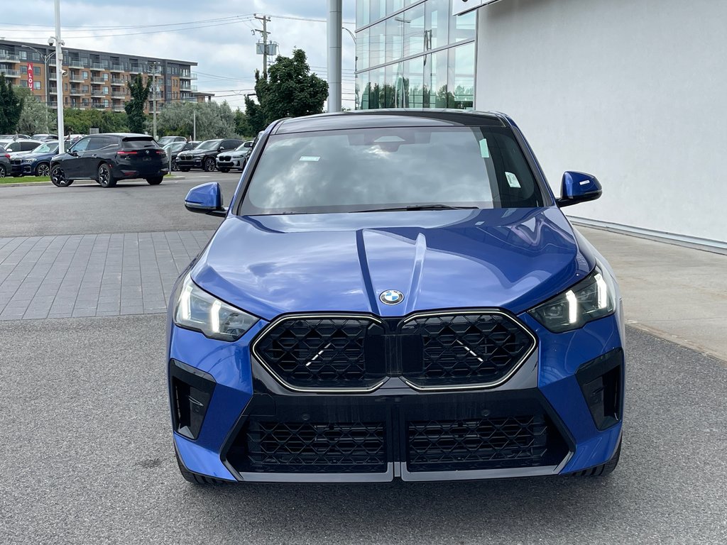 BMW X2 XDrive28i, M Sport Package 2024 à Terrebonne, Québec - 2 - w1024h768px