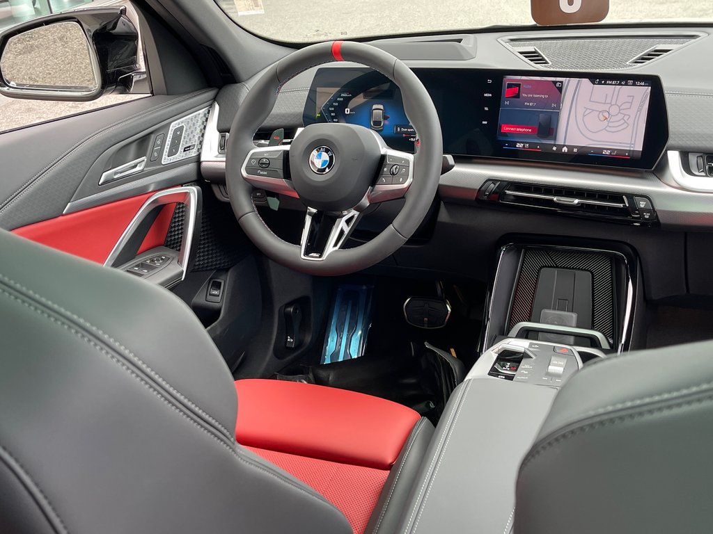 2025 BMW X2 M35i xDrive in Terrebonne, Quebec - 12 - w1024h768px