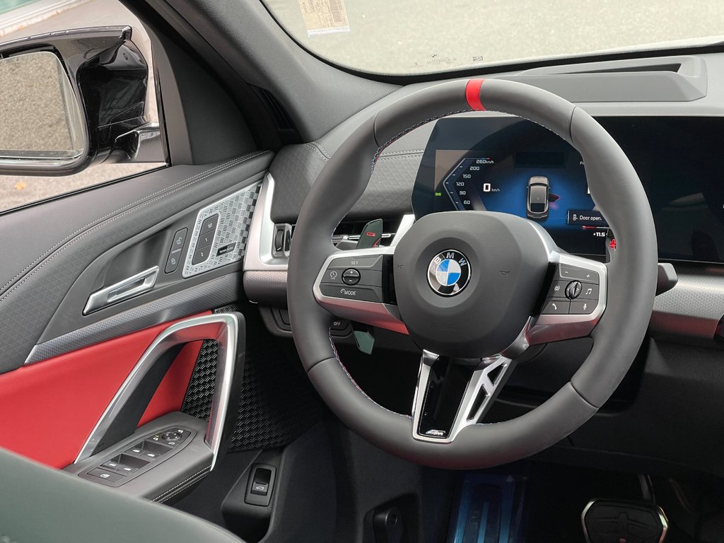 2025 BMW X2 M35i xDrive in Terrebonne, Quebec - 14 - w1024h768px