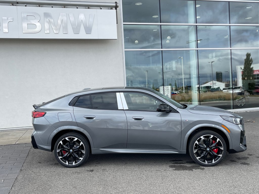 2025 BMW X2 M35i xDrive in Terrebonne, Quebec - 3 - w1024h768px