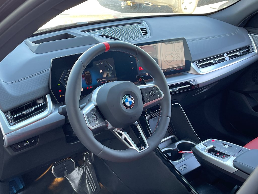 2025 BMW X2 M35i xDrive in Terrebonne, Quebec - 9 - w1024h768px