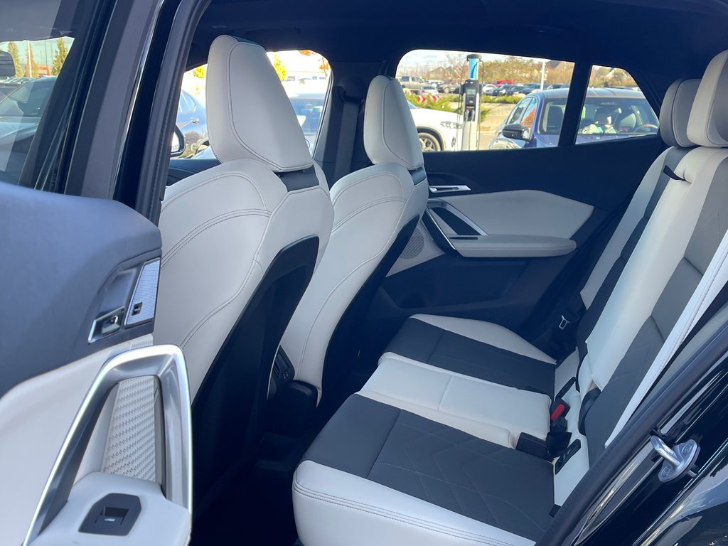 2026 BMW X2 xDrive28i in Terrebonne, Quebec - 11 - w1024h768px