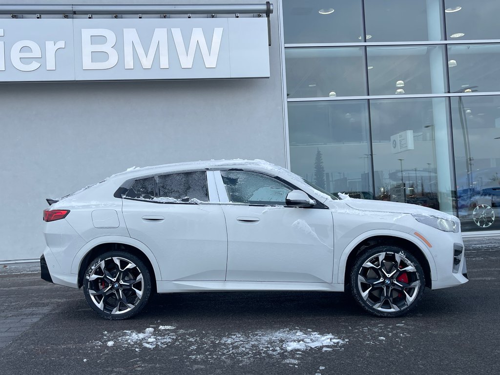 2026 BMW X2 xDrive28i in Terrebonne, Quebec - 3 - w1024h768px