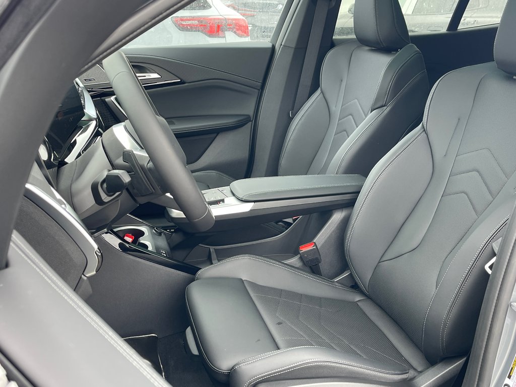 2026 BMW X2 xDrive28i in Terrebonne, Quebec - 10 - w1024h768px