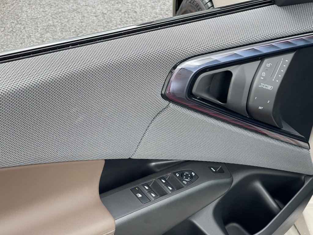 2025 BMW X3 30 xDrive in Terrebonne, Quebec - 13 - w1024h768px