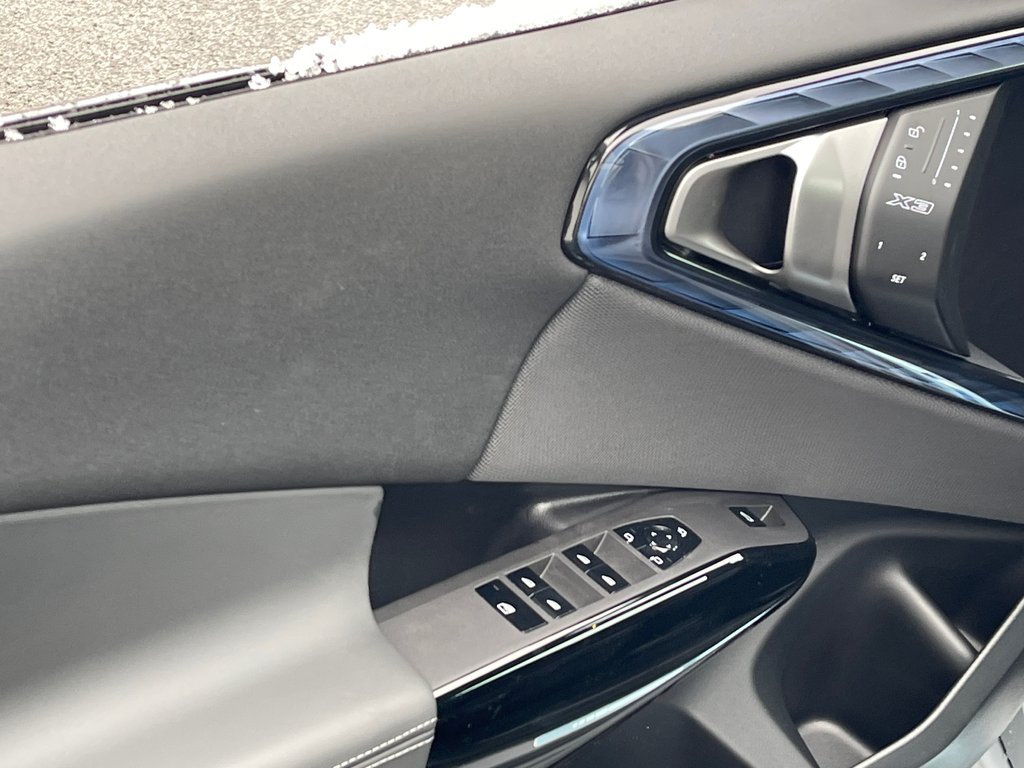 2026 BMW X3 30 xDrive in Terrebonne, Quebec - 14 - w1024h768px