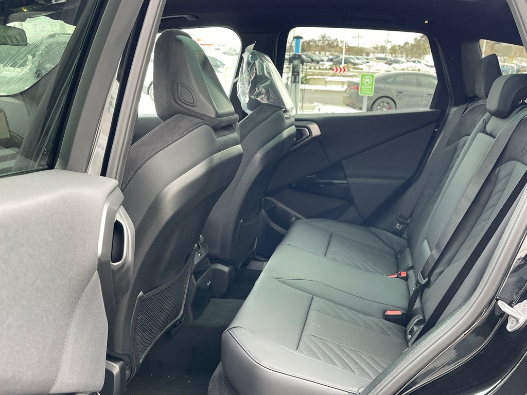 2026 BMW X3 M50 xDrive in Terrebonne, Quebec - 11 - w1024h768px