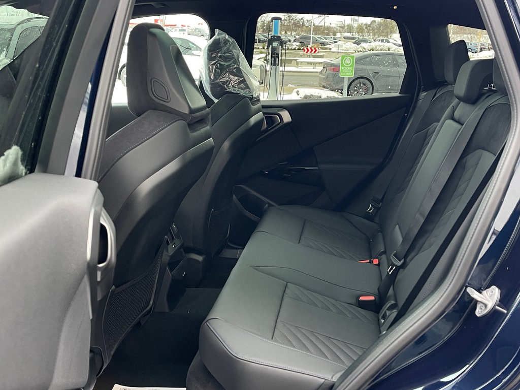 2026 BMW X3 M50 xDrive in Terrebonne, Quebec - 11 - w1024h768px