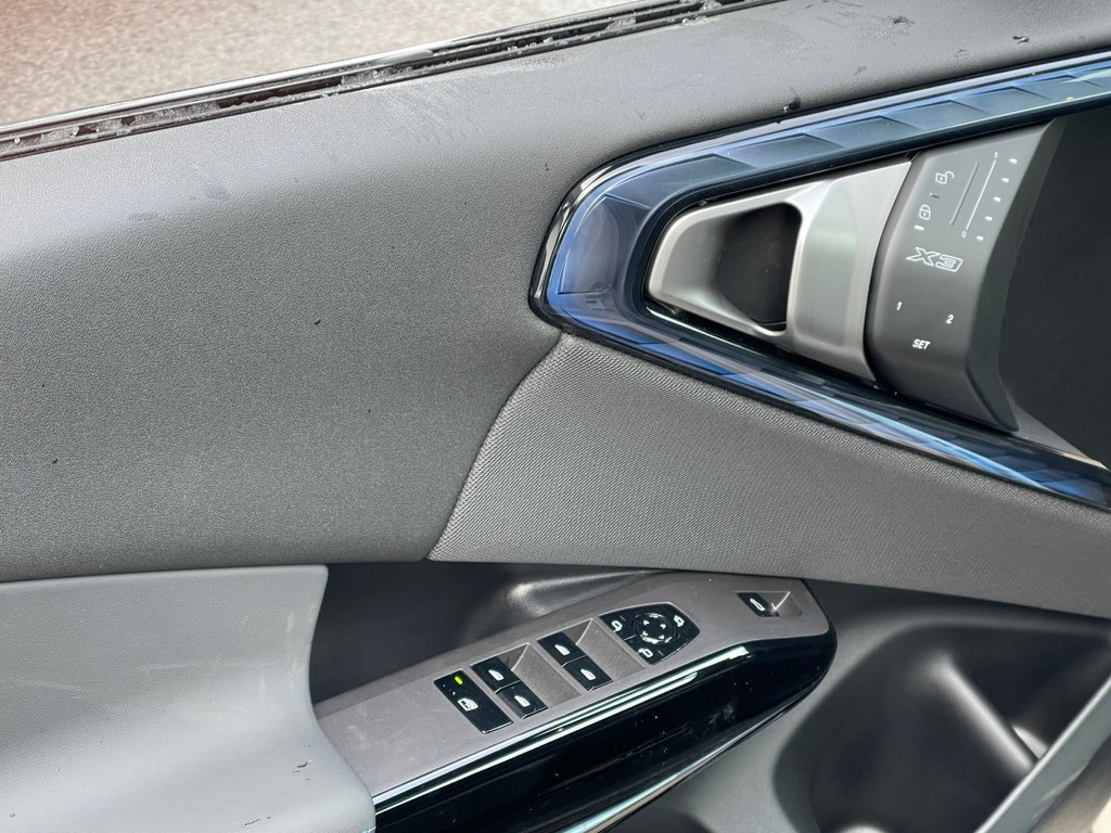 2026 BMW X3 M50 xDrive in Terrebonne, Quebec - 13 - w1024h768px