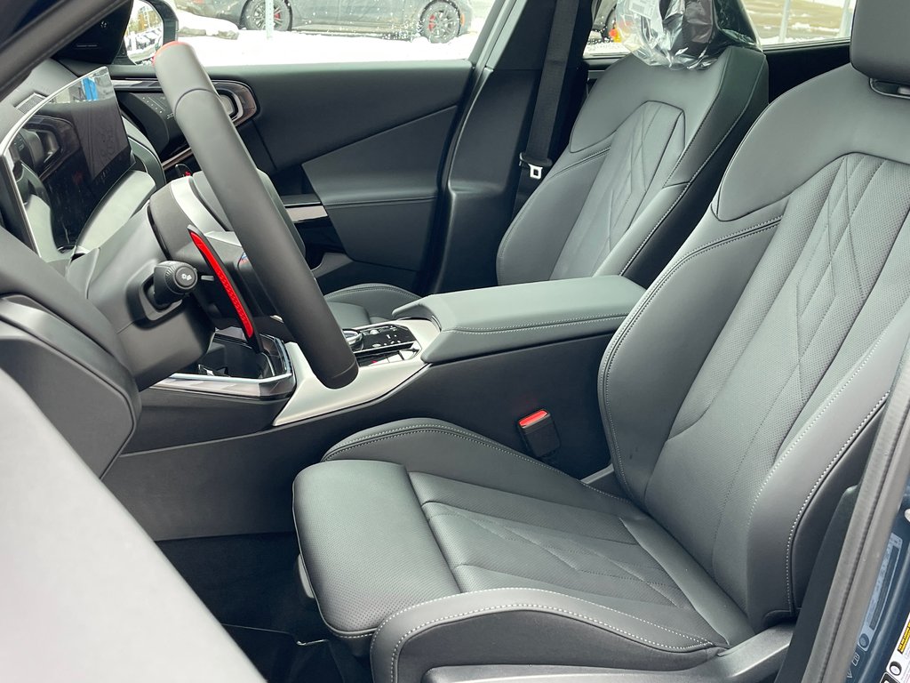 2026 BMW X3 M50 xDrive in Terrebonne, Quebec - 10 - w1024h768px