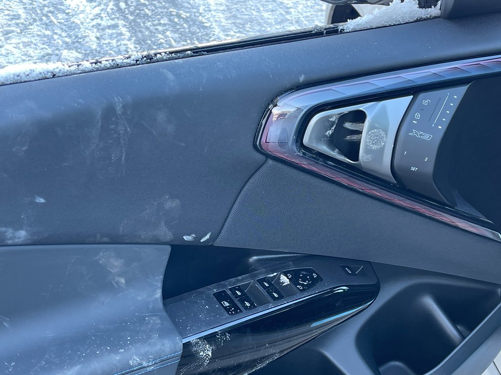 2026 BMW X3 M50 xDrive in Terrebonne, Quebec - 13 - w1024h768px