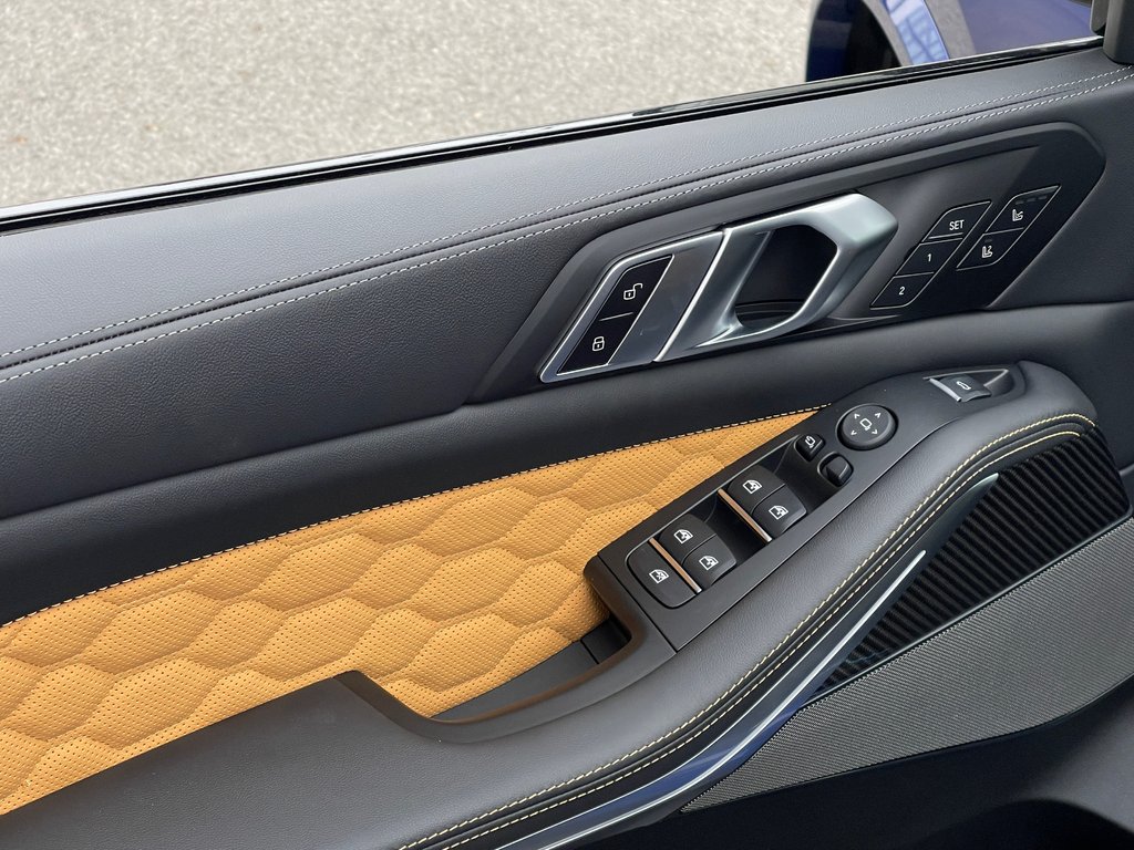 BMW X5 M Competition 2026 à Terrebonne, Québec - 13 - w1024h768px