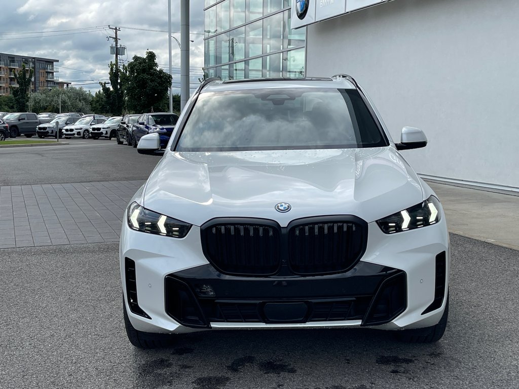 BMW X5 XDrive50e, M Sport Pro Package 2025 à Terrebonne, Québec - 2 - w1024h768px