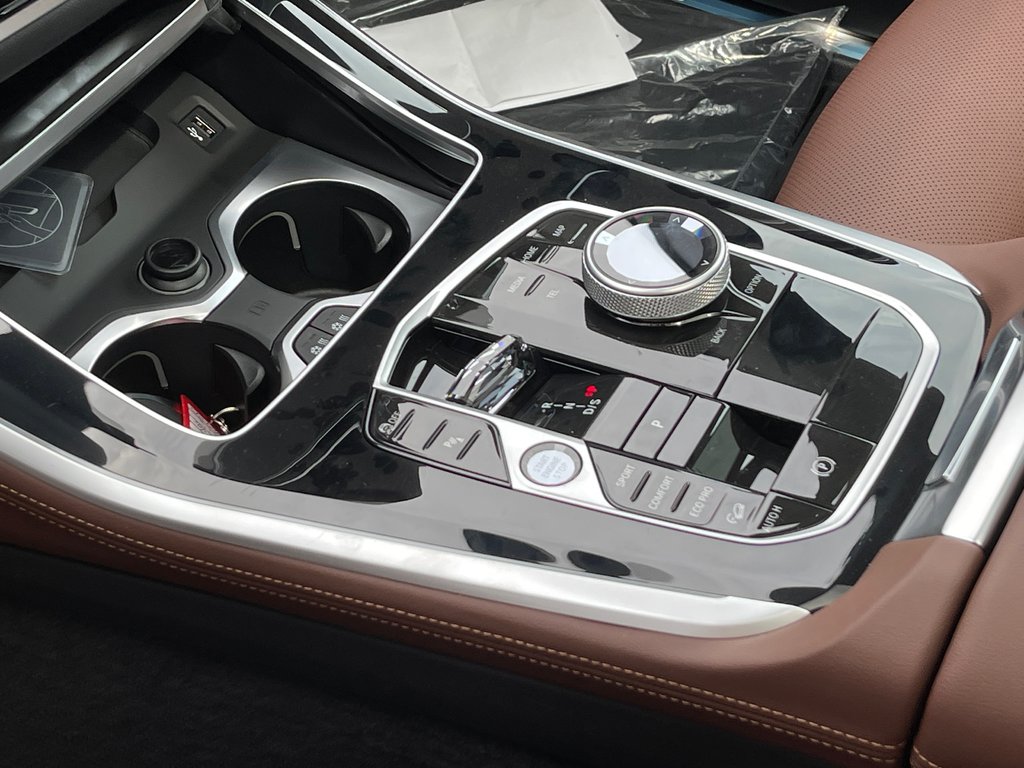 BMW X5 XDrive40i 2025 à Terrebonne, Québec - 18 - w1024h768px