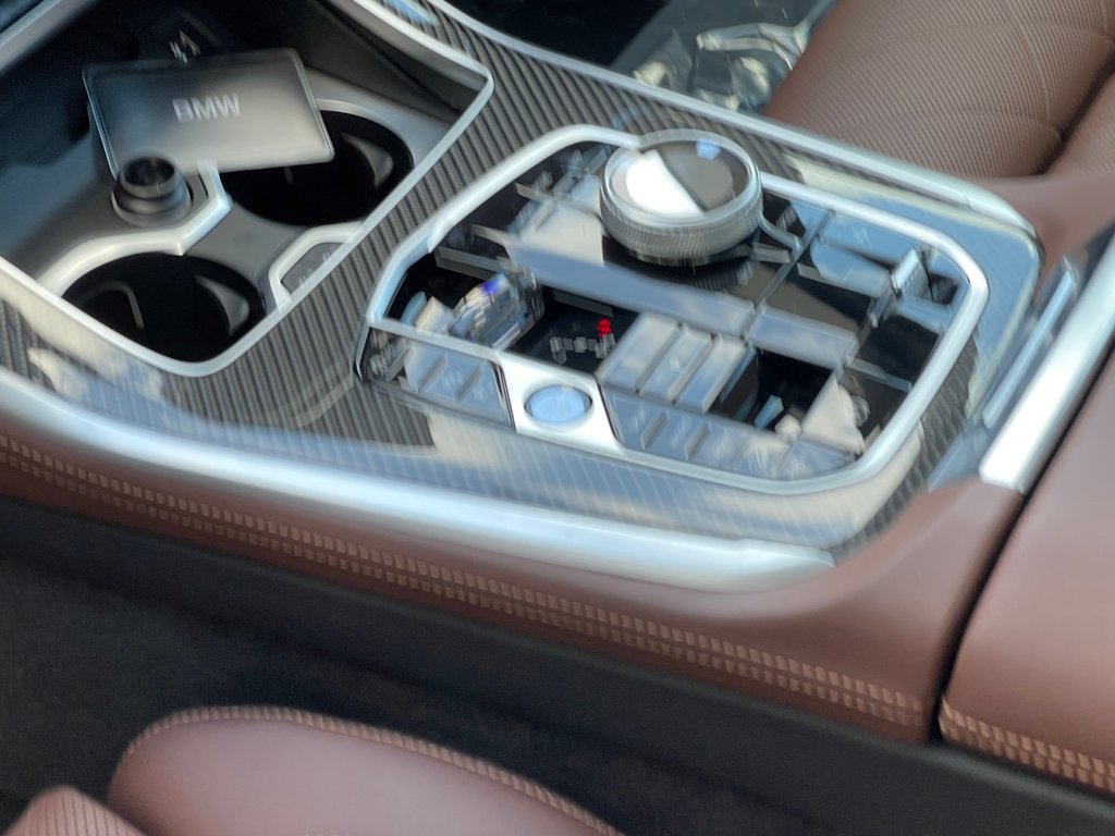 2026 BMW X5 XDrive50e in Terrebonne, Quebec - 18 - w1024h768px