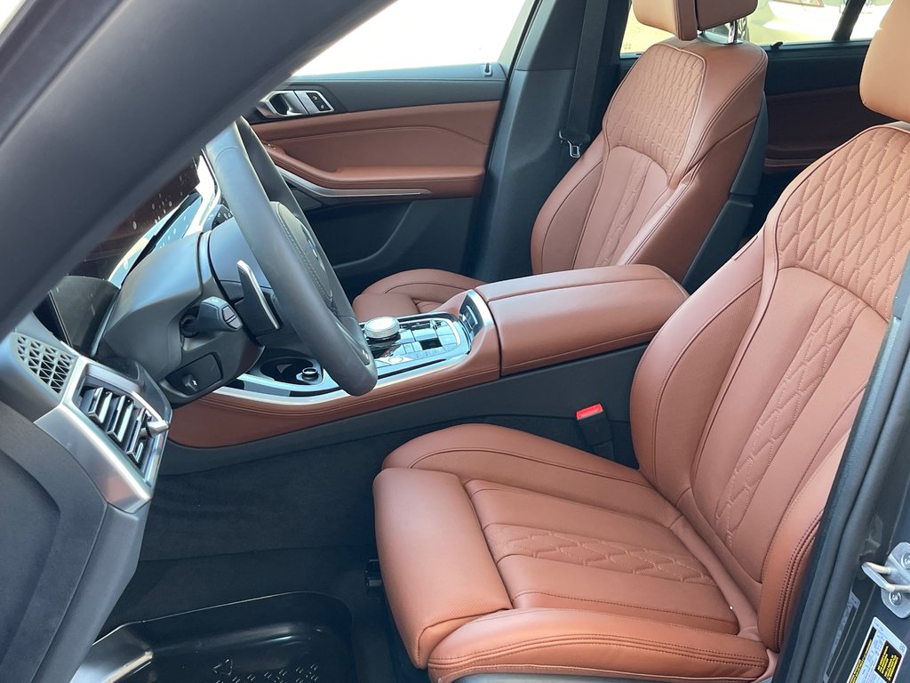 2026 BMW X5 XDrive50e in Terrebonne, Quebec - 10 - w1024h768px