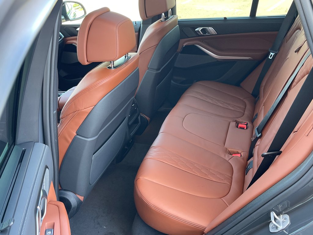 2026 BMW X5 XDrive50e in Terrebonne, Quebec - 11 - w1024h768px