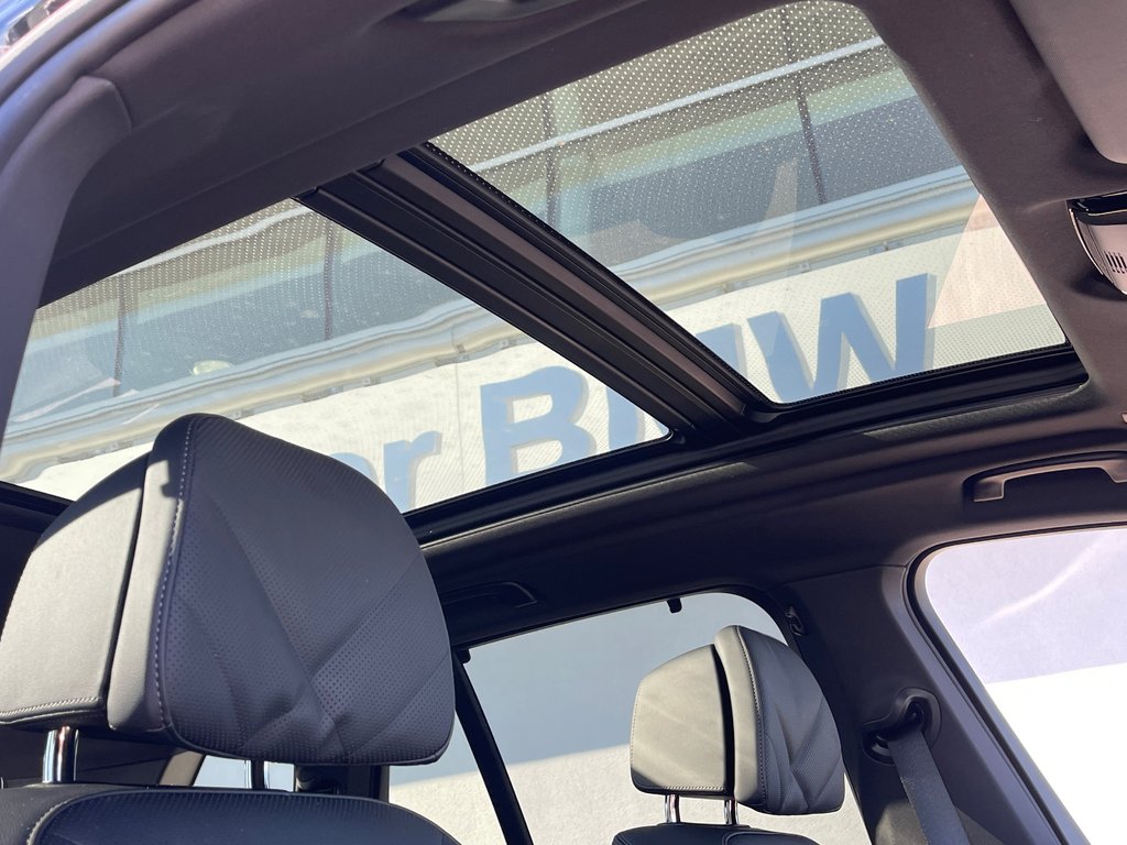 2026 BMW X5 M60i xDrive in Terrebonne, Quebec - 8 - w1024h768px