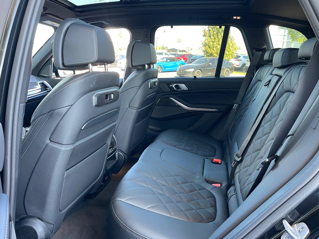 2026 BMW X5 M60i xDrive in Terrebonne, Quebec - 11 - w1024h768px