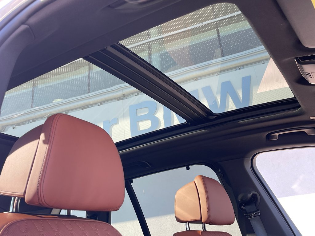 2026 BMW X5 M60i xDrive in Terrebonne, Quebec - 8 - w1024h768px