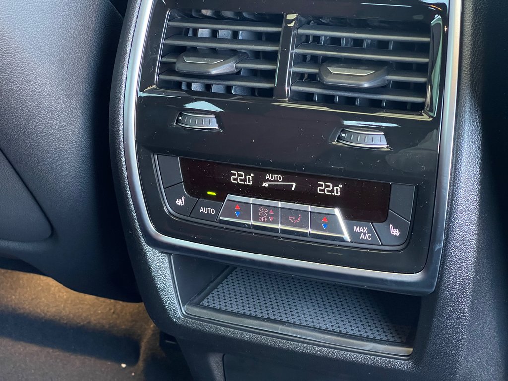 2026 BMW X6 XDrive40i in Terrebonne, Quebec - 12 - w1024h768px