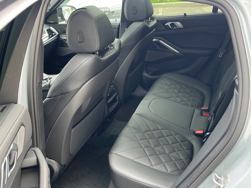 2026 BMW X6 M60i xDrive in Terrebonne, Quebec - 11 - w1024h768px