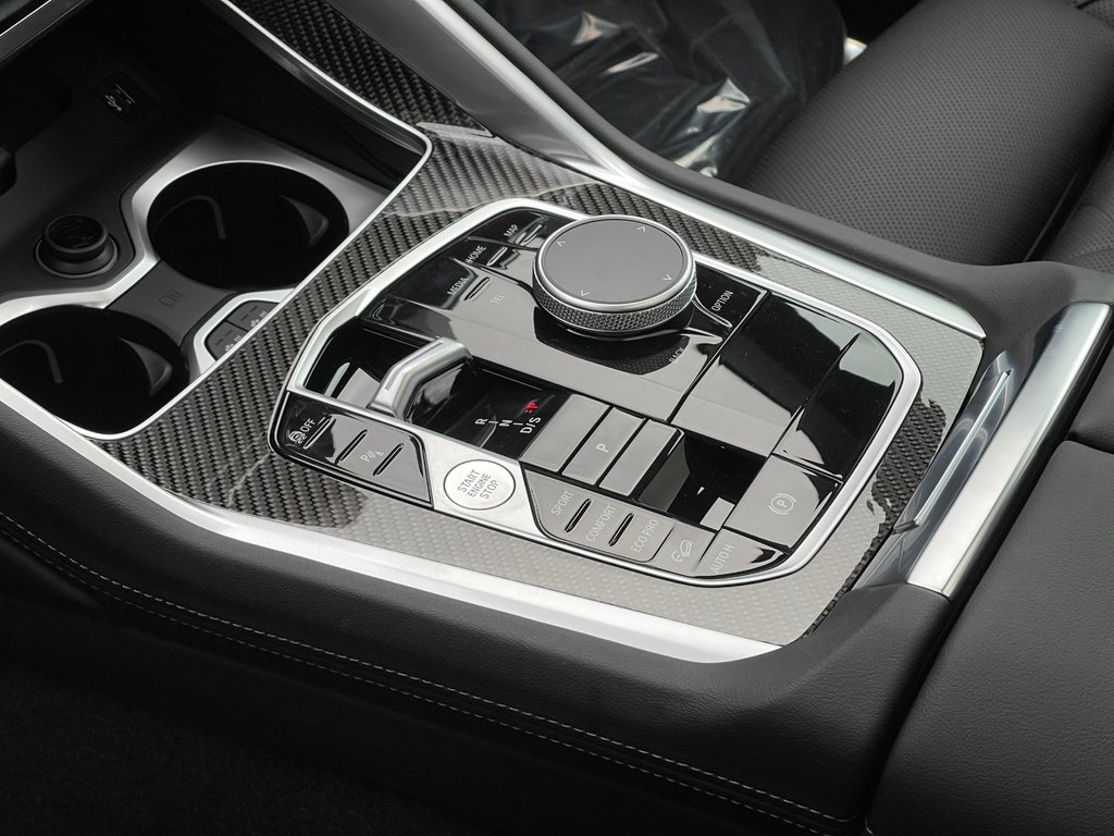 2026 BMW X6 M60i xDrive in Terrebonne, Quebec - 18 - w1024h768px