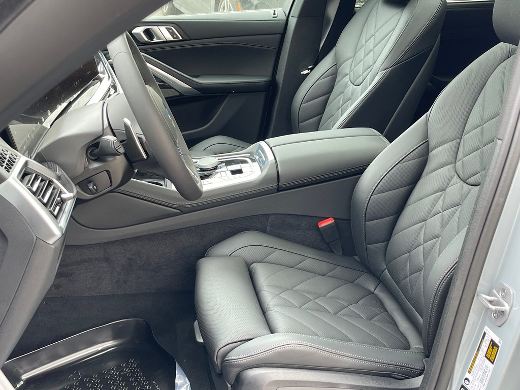 2026 BMW X6 M60i xDrive in Terrebonne, Quebec - 10 - w1024h768px