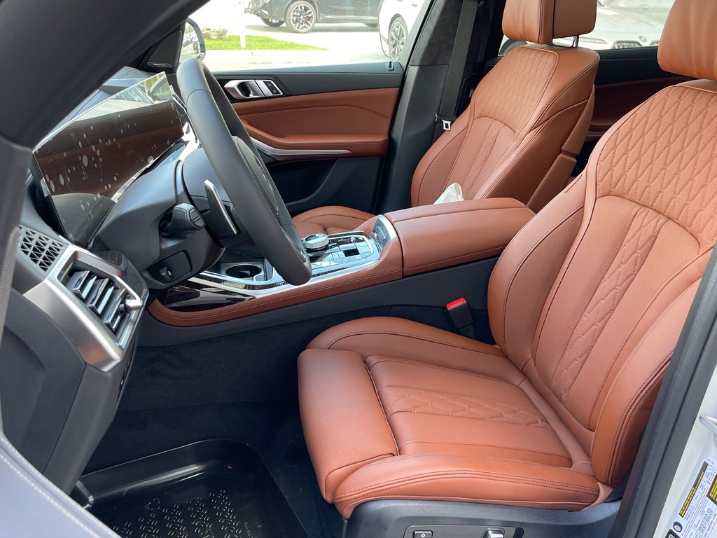 BMW X7 XDrive40i 2026 à Terrebonne, Québec - 10 - w1024h768px