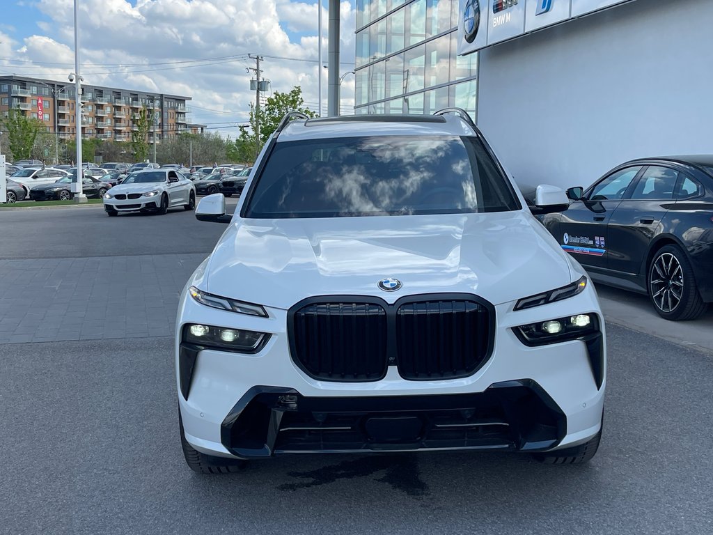 BMW X7 XDrive40i 2026 à Terrebonne, Québec - 2 - w1024h768px