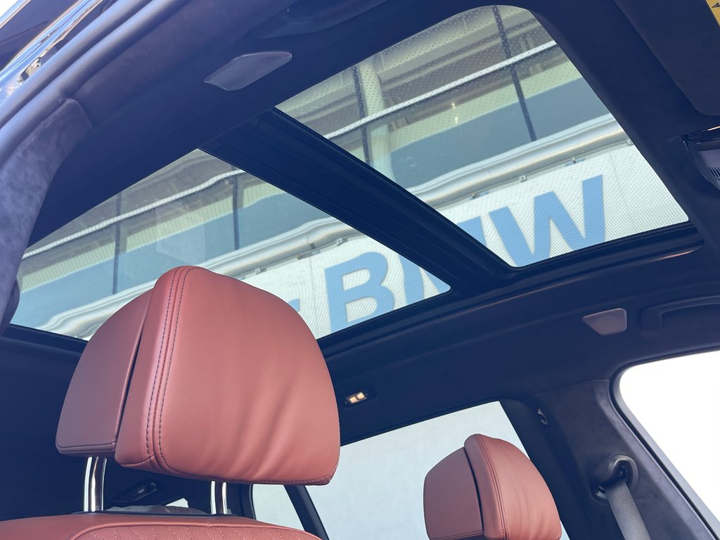 2026 BMW X7 M60i xDrive in Terrebonne, Quebec - 8 - w1024h768px