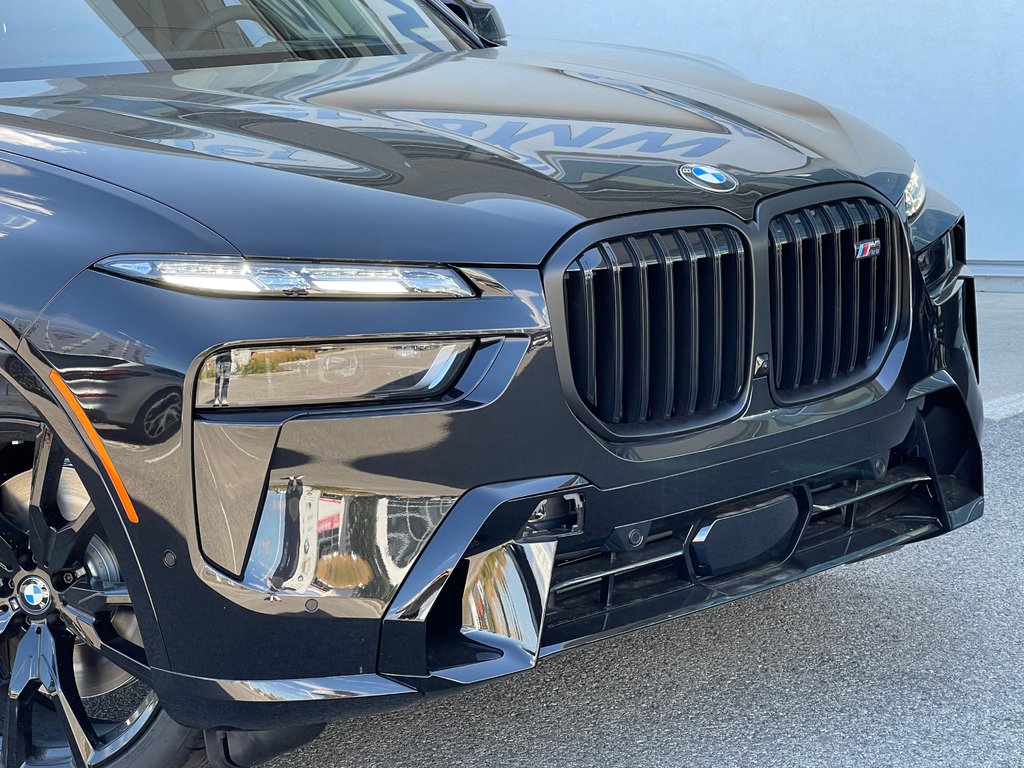 2026 BMW X7 M60i xDrive in Terrebonne, Quebec - 6 - w1024h768px