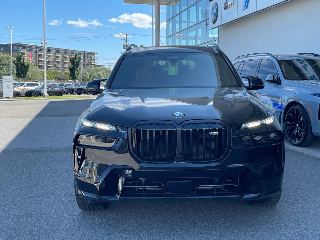 2026 BMW X7 M60i xDrive in Terrebonne, Quebec - 2 - w1024h768px