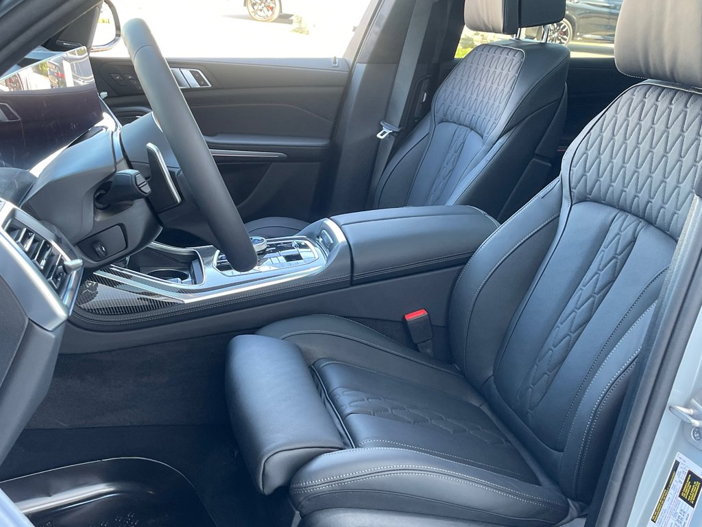 BMW X7 XDrive40i 2026 à Terrebonne, Québec - 10 - w1024h768px