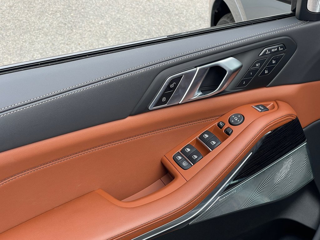 2026 BMW X7 XDrive40i in Terrebonne, Quebec - 14 - w1024h768px