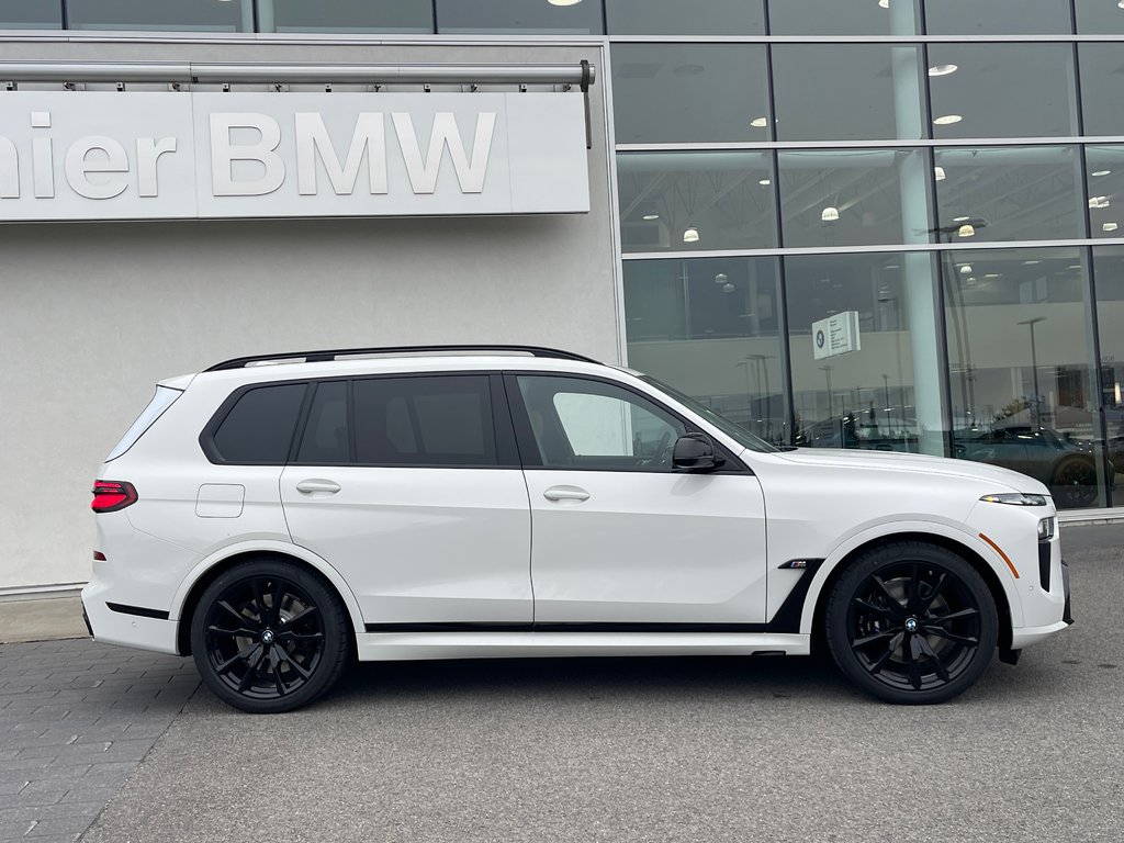 2026 BMW X7 M60i xDrive in Terrebonne, Quebec - 3 - w1024h768px