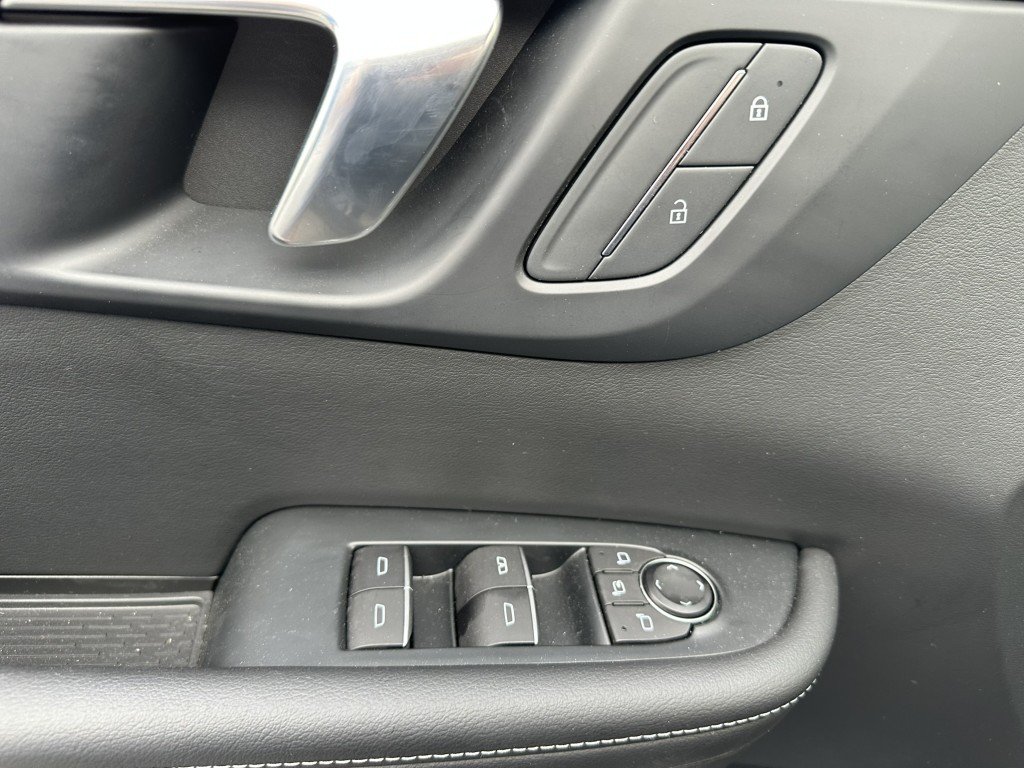 Buick Enclave Sport Touring 2025 à Terrebonne, Québec - 15 - w1024h768px