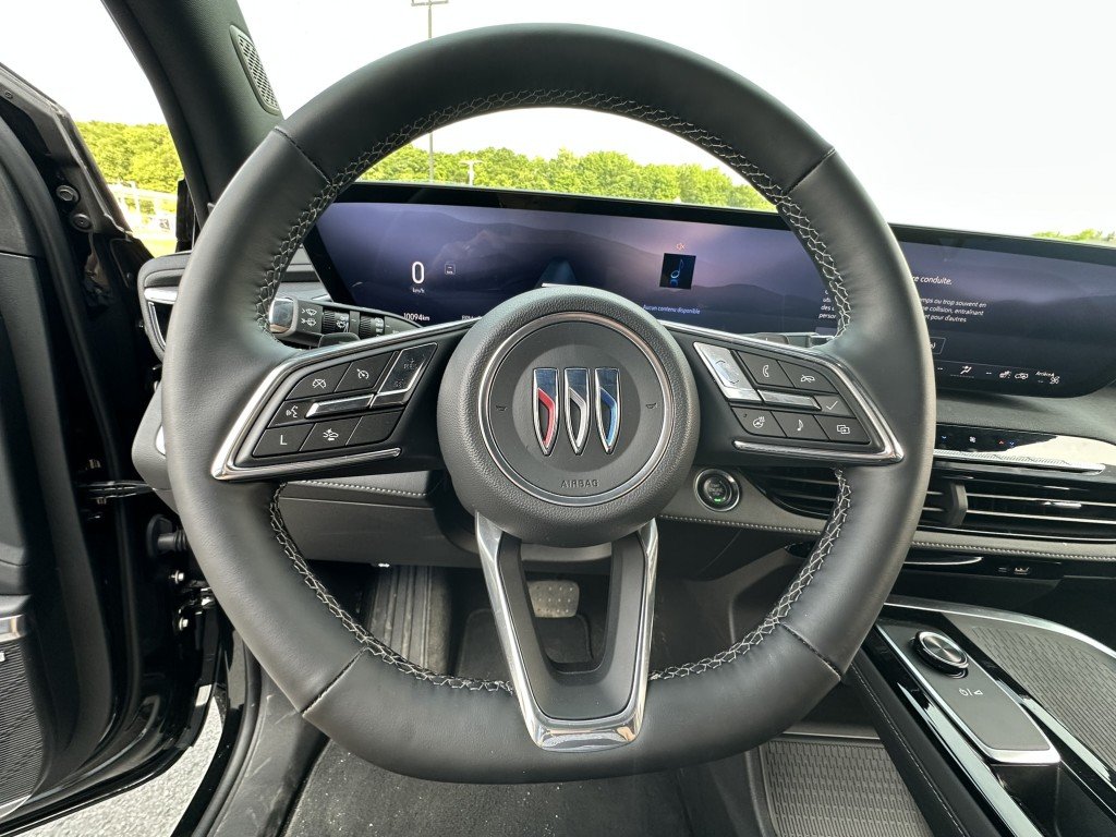 Buick Enclave Sport Touring 2025 à Terrebonne, Québec - 18 - w1024h768px