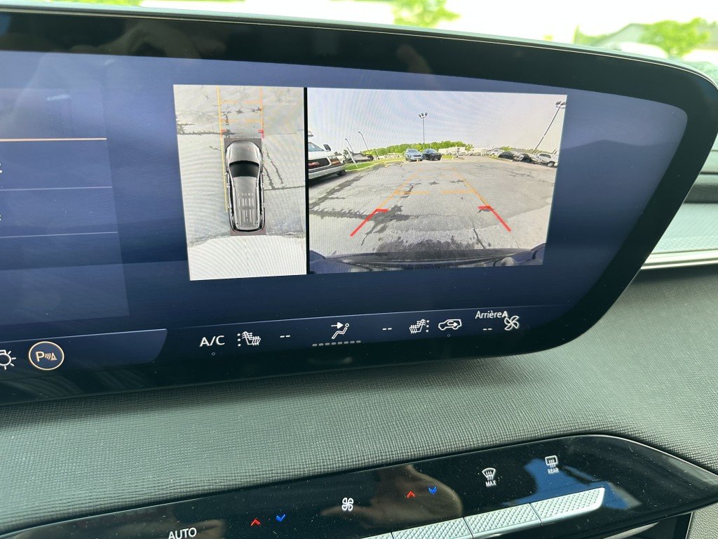 2025 Buick Enclave Sport Touring in Terrebonne, Quebec - 27 - w1024h768px