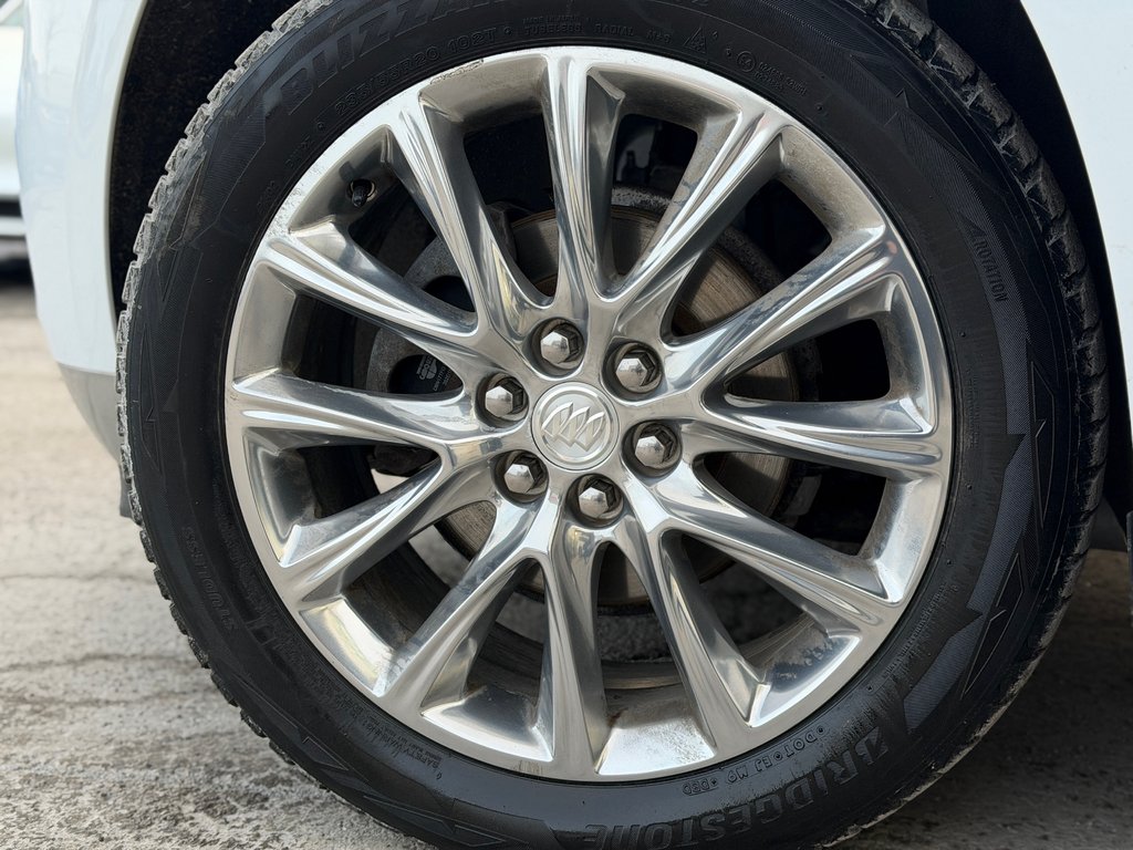 Buick Enclave Essence AWD Toit Panoramique Cuir 2020 à Terrebonne, Québec - 30 - w1024h768px